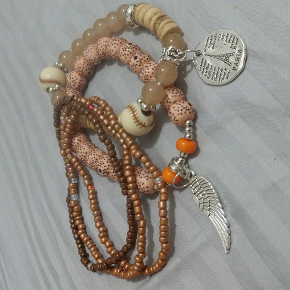 Jewelry - 5 pc Stretch Bracelets Boho Wood Beads Versatile Mix & Match Charm Paris Feather